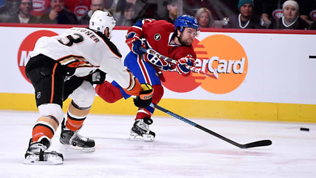 Ducks-Canadiens-Richard-Wolowicz.jpg